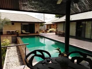 5-Bedrooms Luxury Villa in Maenam Koh Samui "SALE"