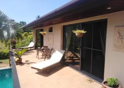 5-Bedrooms Luxury Villa in Maenam Koh Samui "SALE"