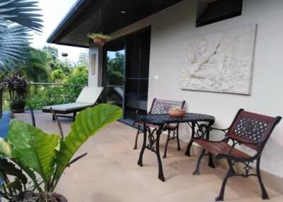 5-Bedrooms Luxury Villa in Maenam Koh Samui "SALE"