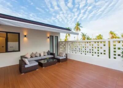 "3 Bedroom Stunning 2.5-Story Seaview Villa in Bophut, Koh Samui" "Off Plan"