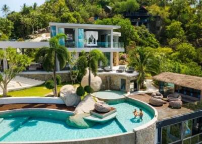 "5-Bedroom Seaside Villa in Chaweng Noi, Koh Samui, Offering Mesmerizing Sea Views" Freehold