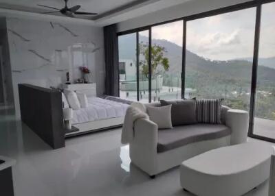 "3-Bedroom Exquisite Villa for Rent: Serene Escape in Nathon, Koh Samui" "RENT"