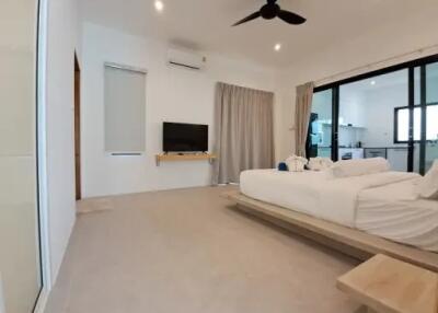 Wonderful 3-Bedroom Pool Villa for Sale in Lamai Koh Samui