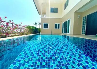 4 Bedroom SEA VIEW Villa in Chaweng Noi for "RENT"