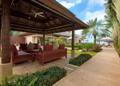 Luxury Beachfront Villa for Sale (Lipa Noi)