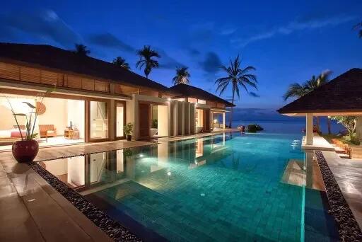 Luxury Beachfront Villa for Sale (Lipa Noi)