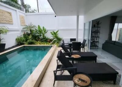 3 Bedroom detached house with pool for “RENT”