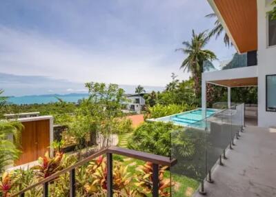 4-Bedroom Luxury Pool Villa with 180-degree ocean view