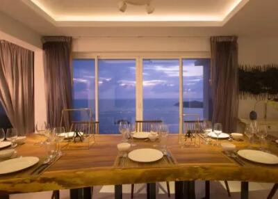 5-Bedroom Panoramic Sea View Villa at Choengmon