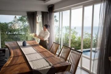 5-Bedroom Panoramic Sea View Villa at Choengmon