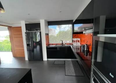 7-Bedroom Sea View Villa at Bangrak Koh Samui