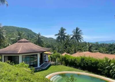 5-Bedroom Seaview Poll Villa at Bangrak Samui