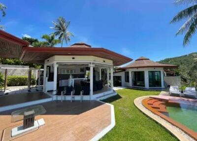 5-Bedroom Seaview Poll Villa at Bangrak Samui