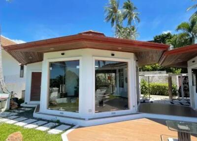 5-Bedroom Seaview Poll Villa at Bangrak Samui