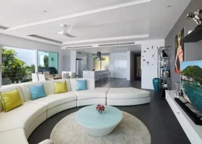 4-Bedroom with Seaview Pool at Bangrak Samui