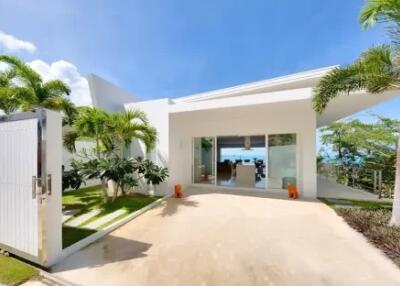 3-Bedroom Seaview Villa at Bangrak Koh Samui