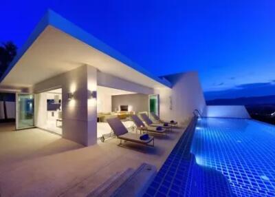 3-Bedroom Seaview Villa at Bangrak Koh Samui