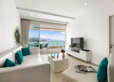 Charming 2 Bed Stunning Sea View Apartment