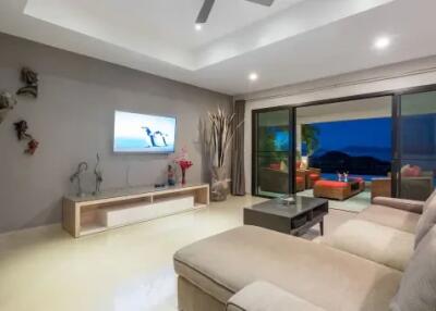 Spacious 4 Bedroom Pool villa Sea in Bophut Hillside