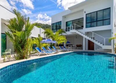 Modern 4-Apartment Resort for Sale