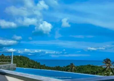 "Balinese Bliss: 2-Bedroom Villa with Breathtaking Views in Lamai"