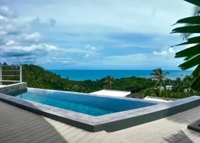 "Balinese Bliss: 2-Bedroom Villa with Breathtaking Views in Lamai"