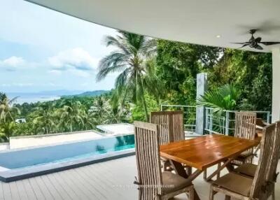 "Balinese Bliss: 2-Bedroom Villa with Breathtaking Views in Lamai"