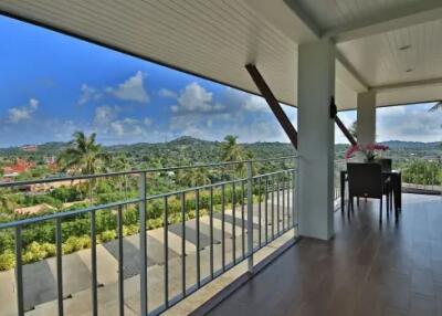 For Sale: 1-BR Seaside Condo in Plaileam Koh Samui