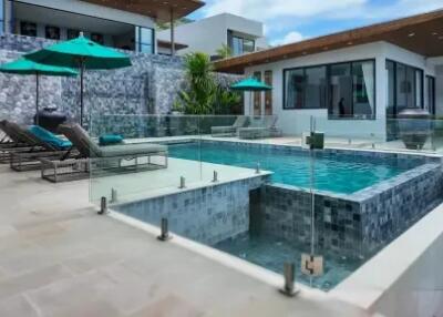 Luxury VIP 6-Bedroom Villa in Chaweng: Unmatched Opulence and Privacy " Freehold"