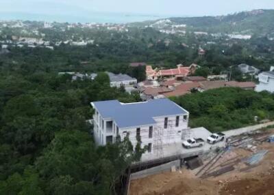 5 Bedrooms Sea View Villa in Bophut Koh Samui " Freehold"