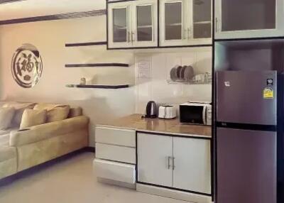 Charming 1-Bedroom Condominium FOREIGNER QUOTA in Chaweng, Koh Samui " Freehold"