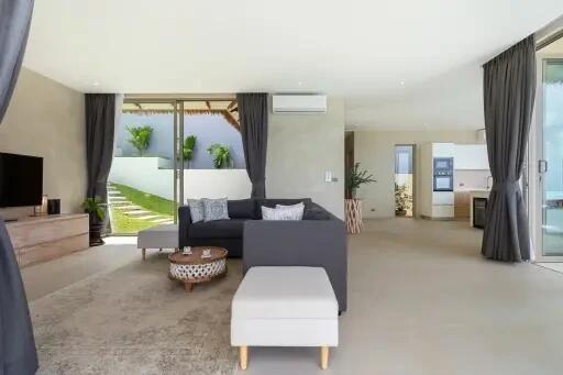 4 Bedrooms Hillside Villa in Bophut Koh Samui " Free hold"