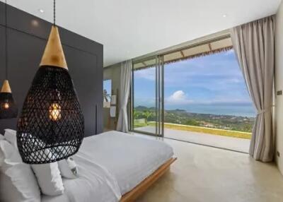 4 Bedrooms Hillside Villa in Bophut Koh Samui " Free hold"