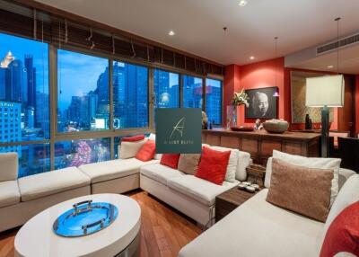 Spacious living room with city view