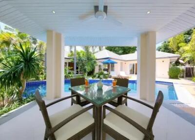 2 Bedrooms Villa in Lipanoi Koh Samui " Free hold"