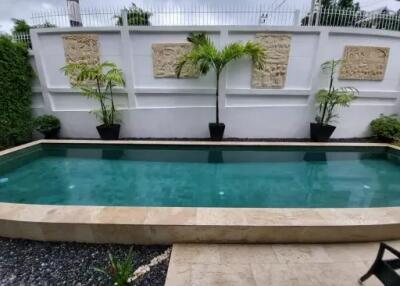 3-Bedroom Detached House with Pool in Bon Kai, Chaweng " Free hold"