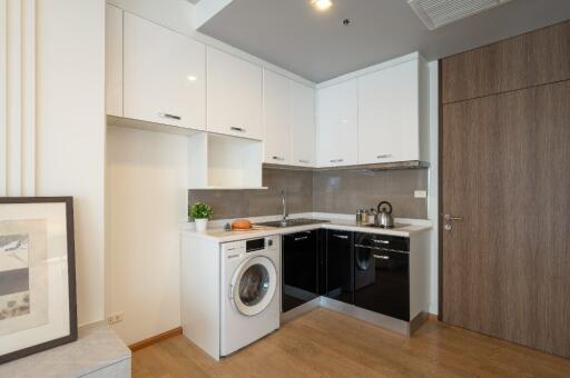 Modern kitchen with integrated appliances