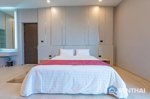 Luxurious 6-Bed Villa in Pattaya, Private Pool,