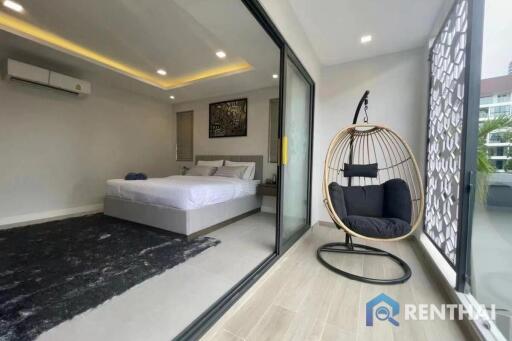 Luxury stylish pool villa in the heart of Jomtien