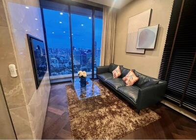 For rent brand new 2 bedrooms, high floor The ESSE Sukhumvit 36