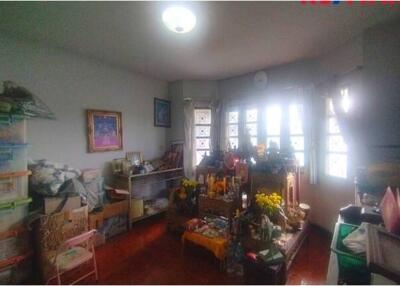 696 Sqm., 4 Beds Townhouse listed for ฿ 7,500,000.