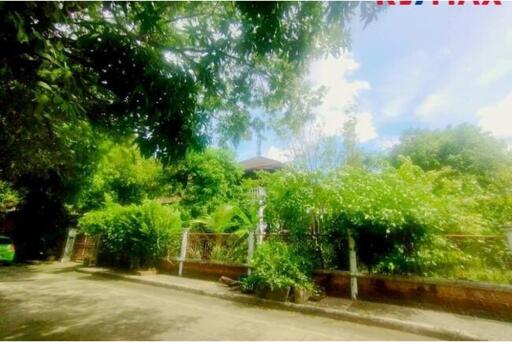 696 Sqm., 4 Beds Townhouse listed for ฿ 7,500,000.