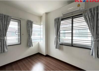 140 Sqm., 3 Beds Townhouse listed for ฿ 3,500,000.