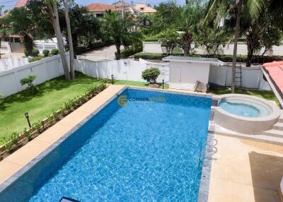 8 bedroom House in Paradise Villa 1 East Pattaya