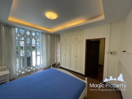 5 Bedroom Townhouse for Rent in Ekkamai 26, Watthana, Bangkok