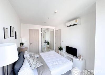 1-BR Condo at Rhythm Sukhumvit 42 near BTS Ekkamai