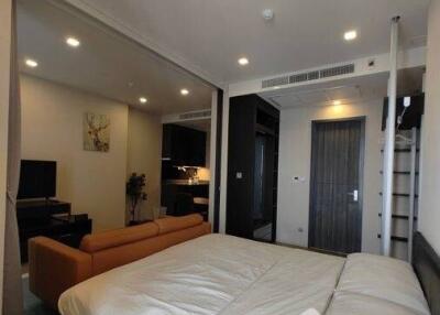 1-BR Condo at Ashton Asoke near MRT Sukhumvit