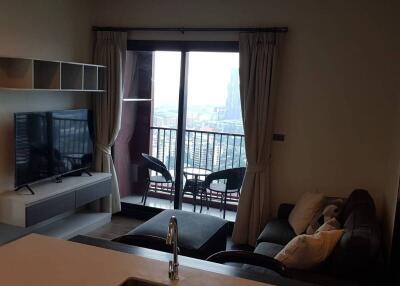 1-BR Condo at Wyne By Sansiri near BTS Phra Khanong