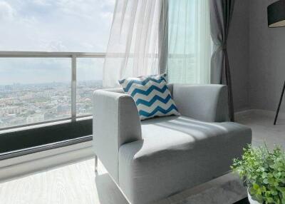 2-BR Condo at Up Ekamai near ARL Ramkhamhaeng