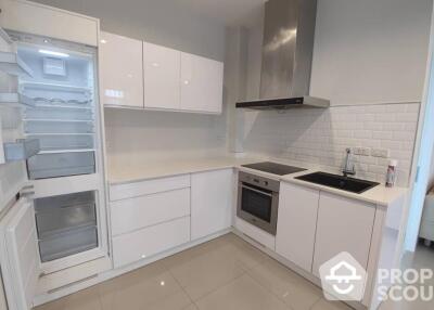 2-BR Apt. near BTS Ekkamai